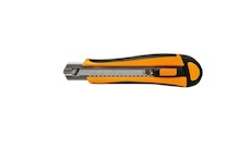 Fiskars 1004620 Automaticky doplňovaný profesionální nůž 18 mm